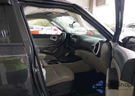 2020 Kia Soul Lx из США, поврежденный, VIN KNDJ23AU6L7717077